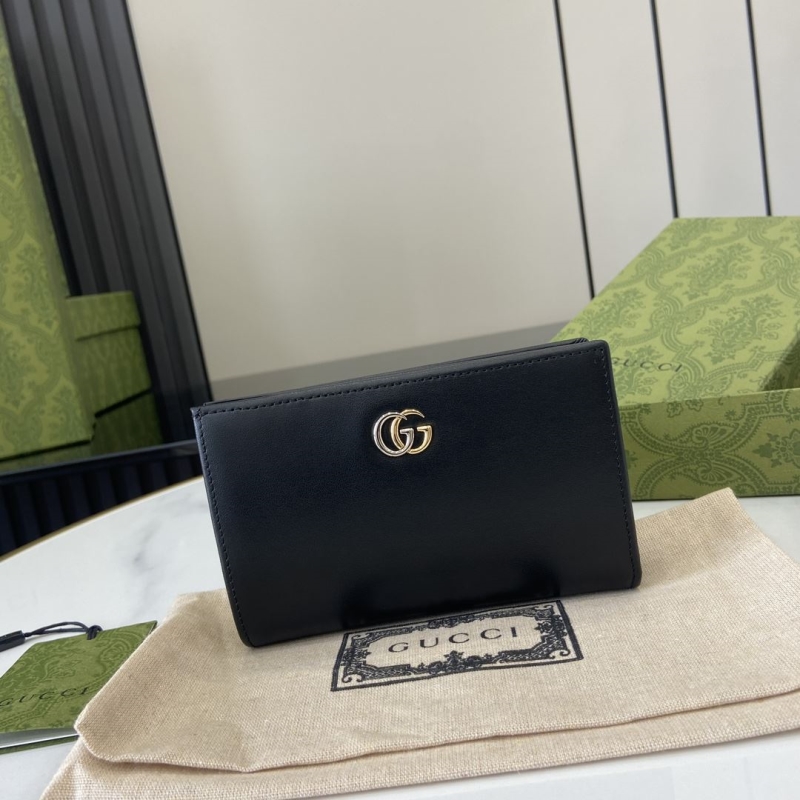 G*u*i wallets & purse